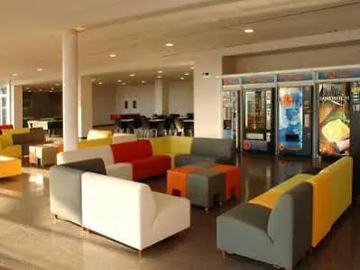 Agora Bcn. Residencia Universitaria Internacional Hotel *